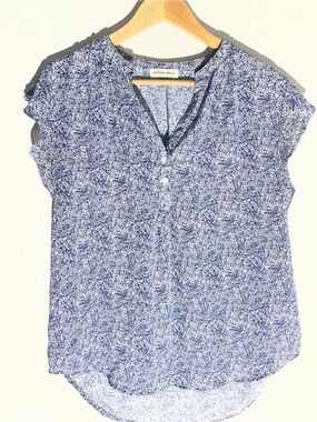 Yellow Chair Blue Printed Short-Sleeve V-Neck Blouse